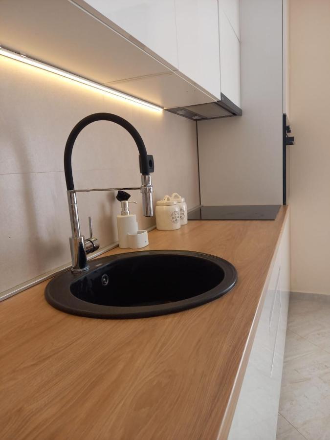 Lux Apartment Jovanovic Tivat Eksteriør billede