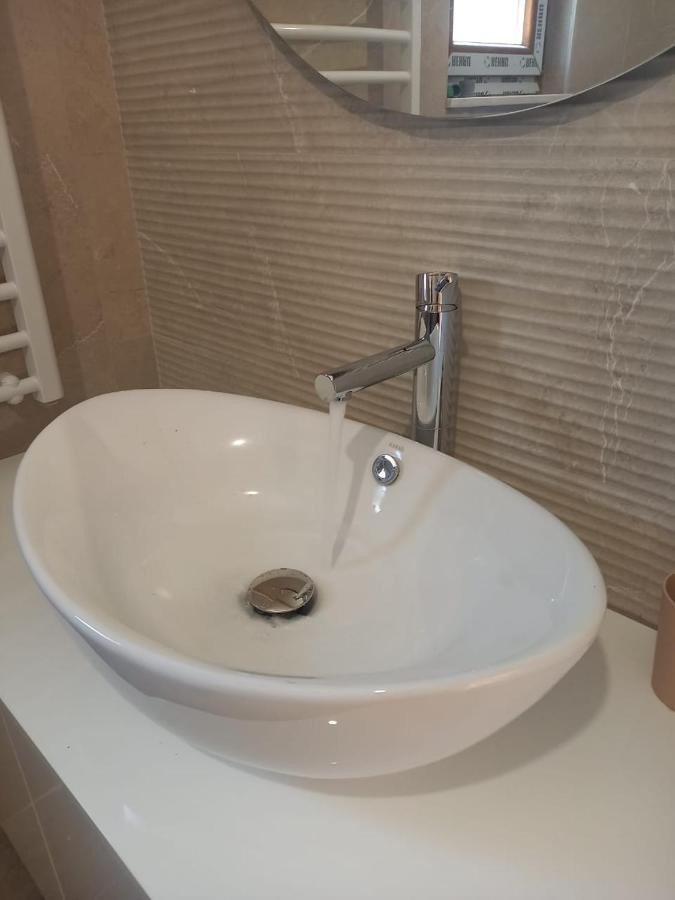 Lux Apartment Jovanovic Tivat Eksteriør billede