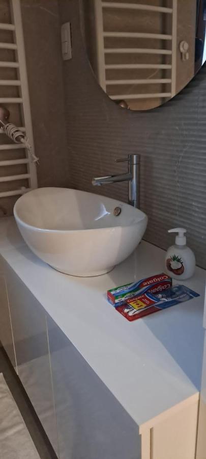 Lux Apartment Jovanovic Tivat Eksteriør billede